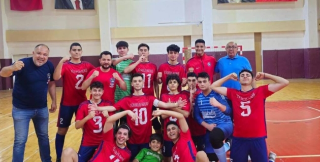Yükseliş Koleji Futsal Takımının Başarısı